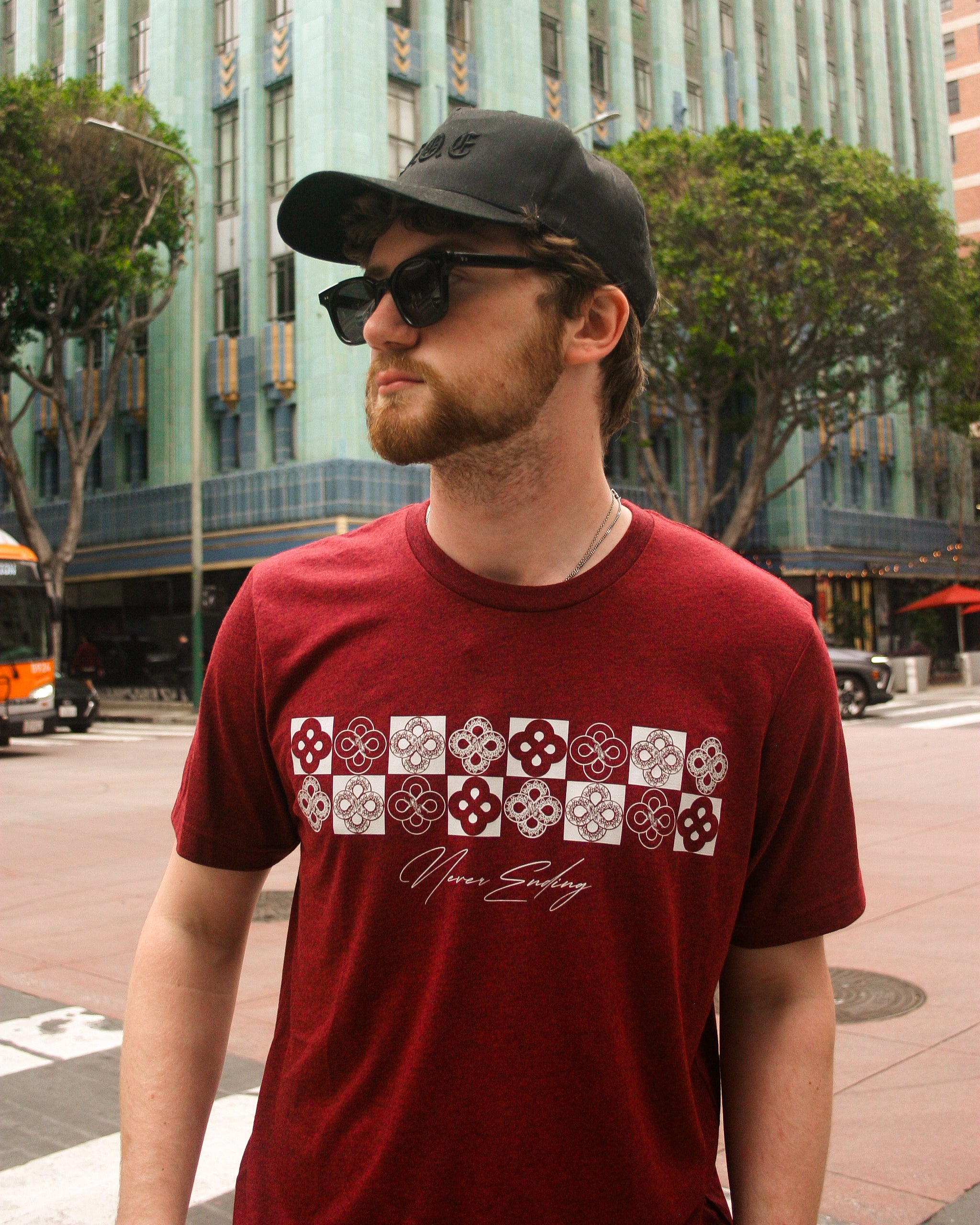 NEVER ENDING T-SHIRT - CARDINAL COLORWAY - Feed Off Each Other