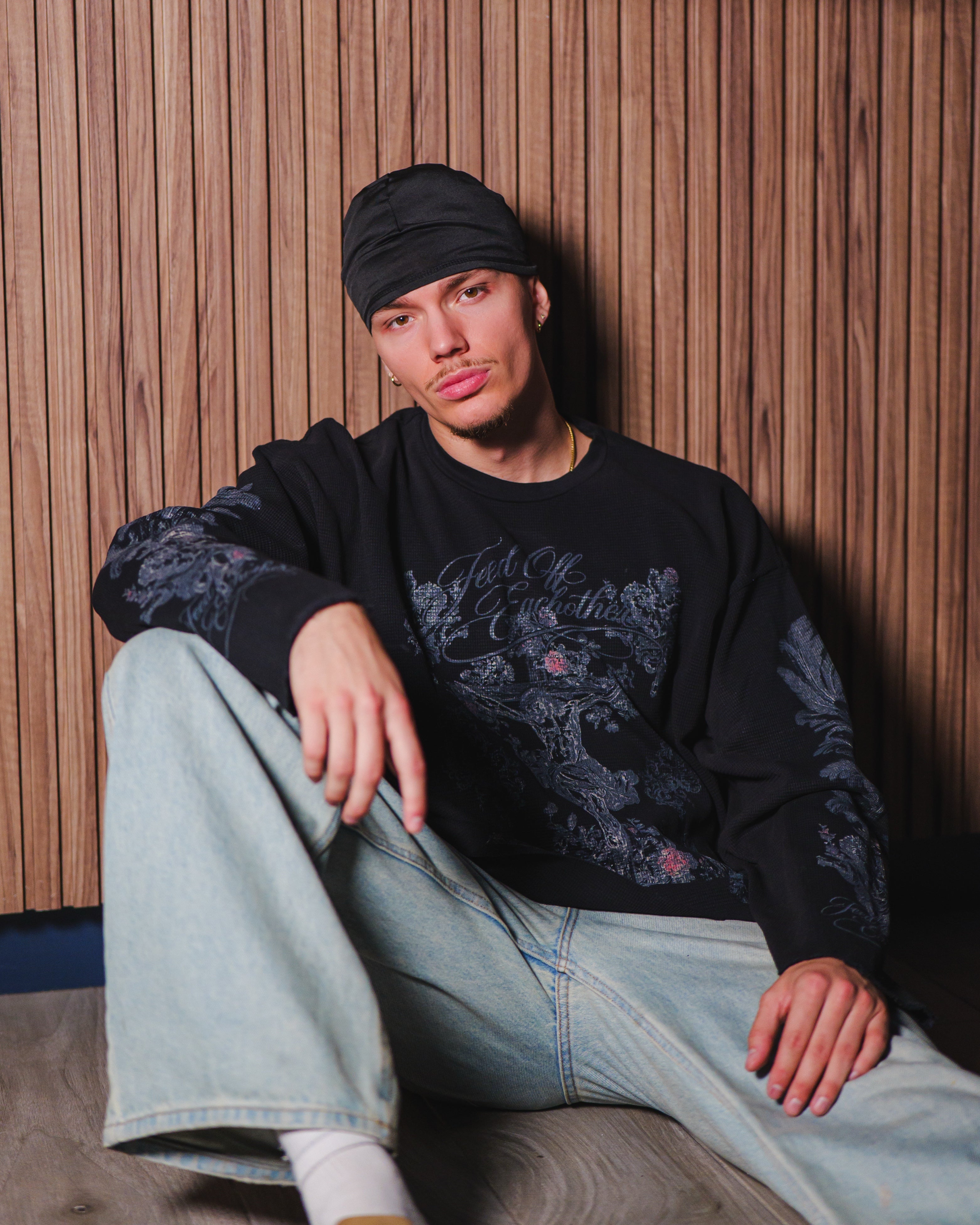 Saint Angel Thermal (black)(Boxy Cropped fit) - Feed Off Each Other