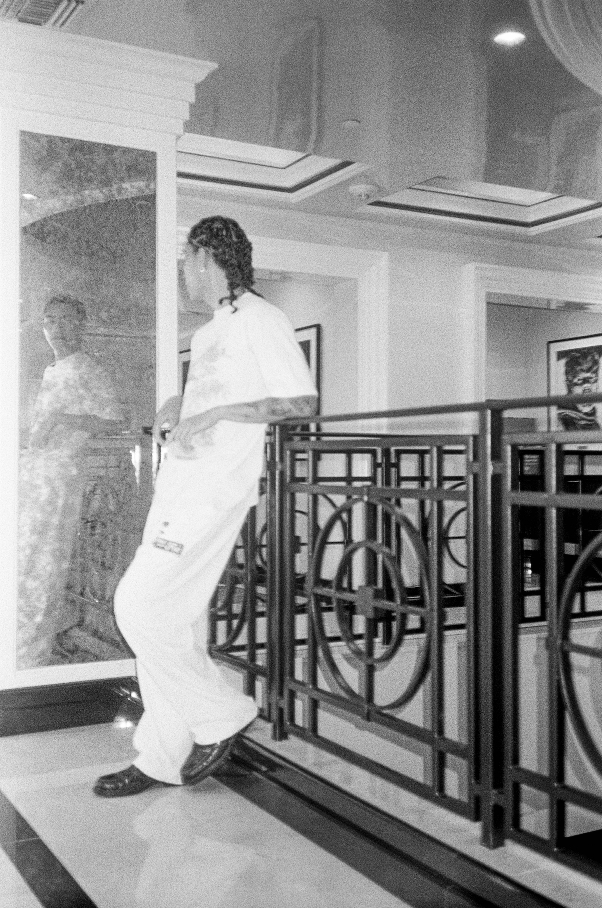 Hotel FOE Embroidered Linen Pants - Feed Off Each Other